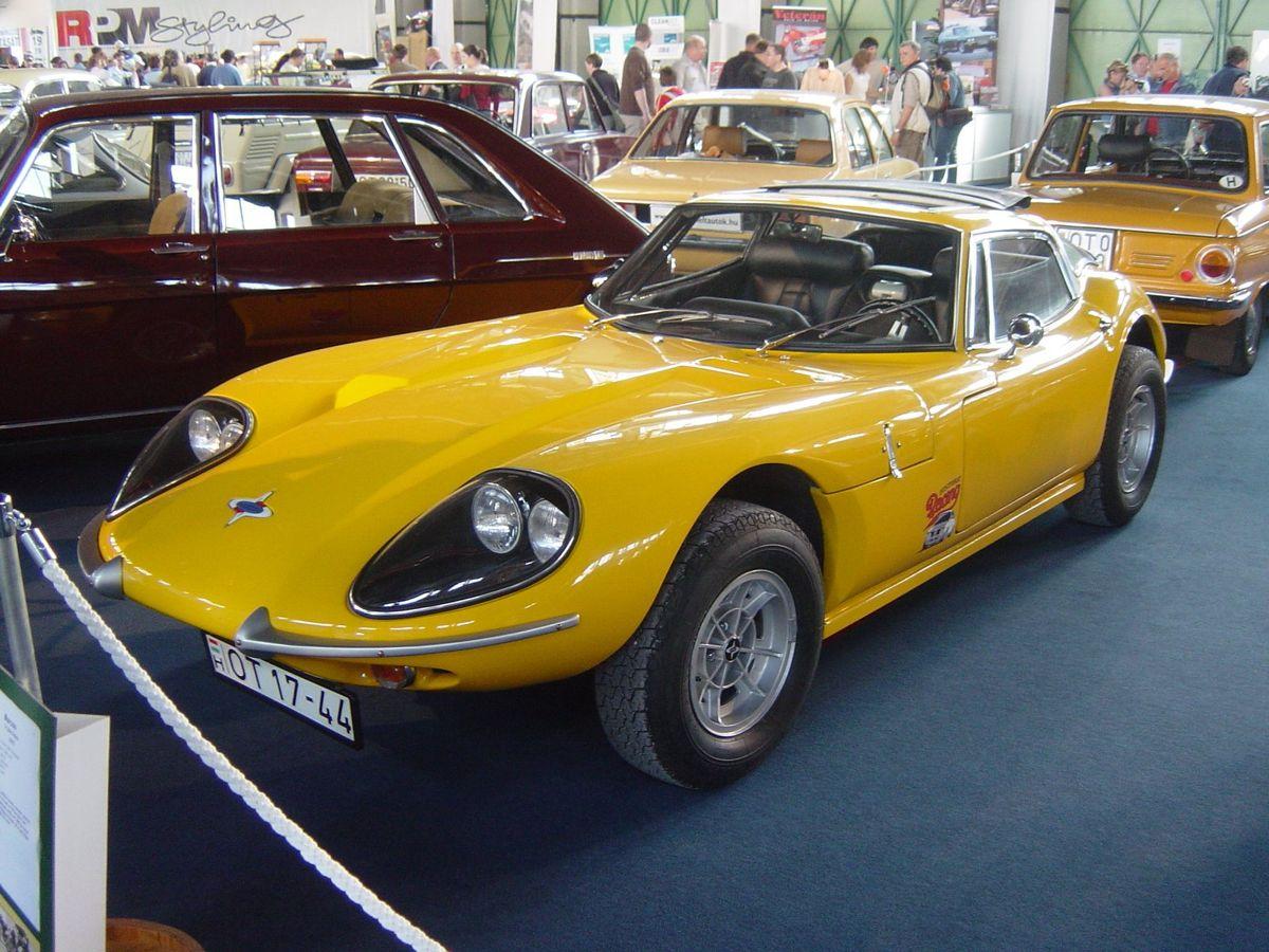 1970-71 Marcos 3 litre (Volvo) at Oldtimer Expo 2008