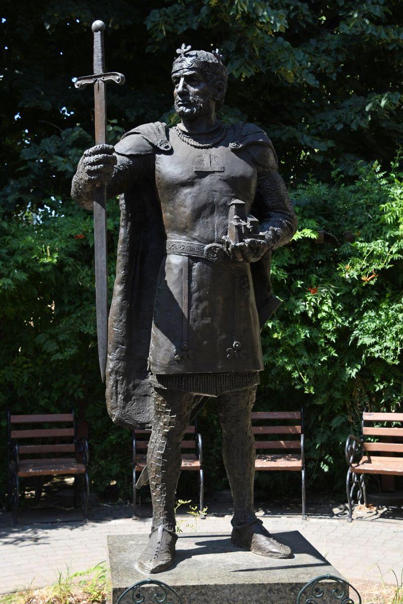 Derecske, Szent István-szobor