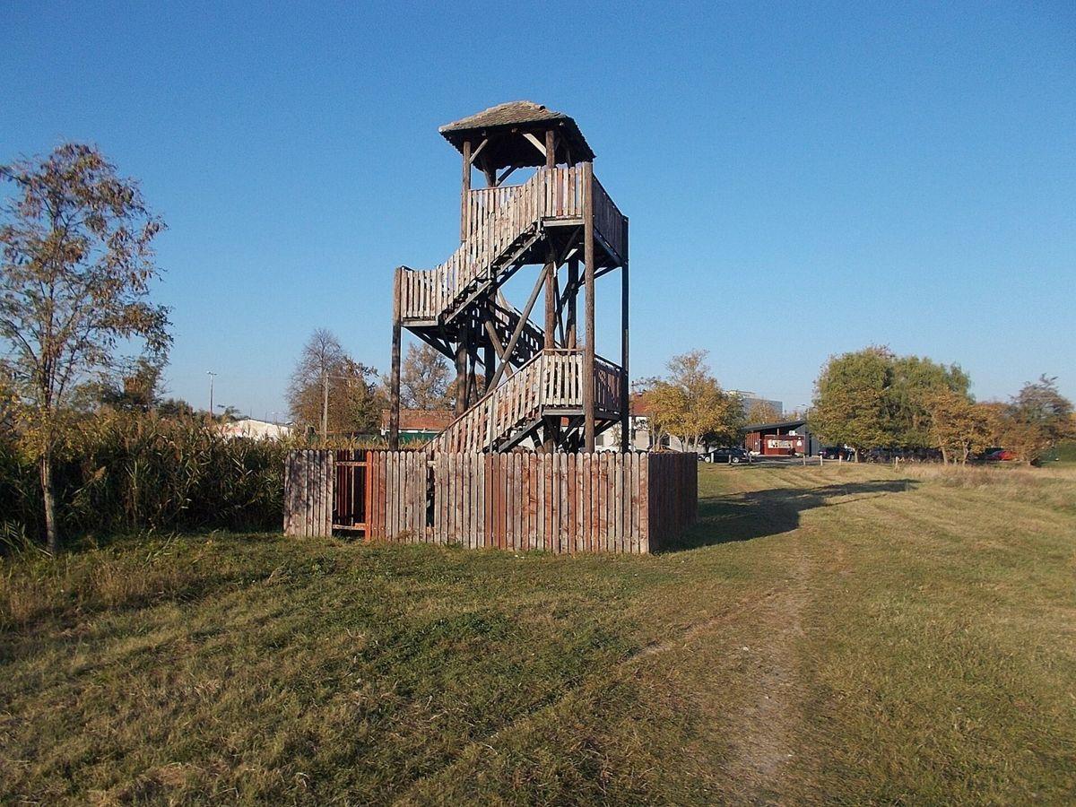 Kilátó és Fűrdő, 2018 Karcag